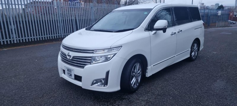 NISSAN ELGRAND