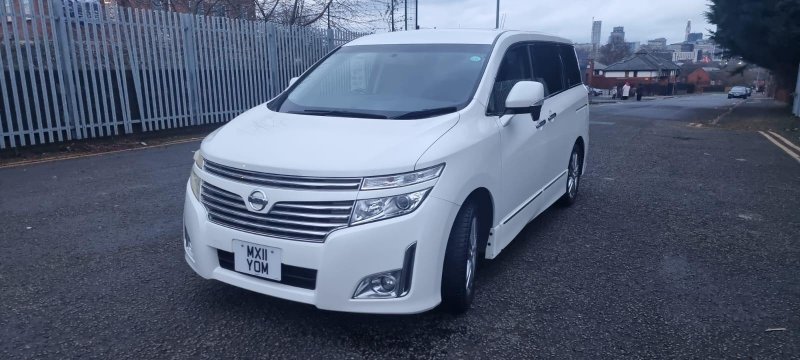 NISSAN ELGRAND