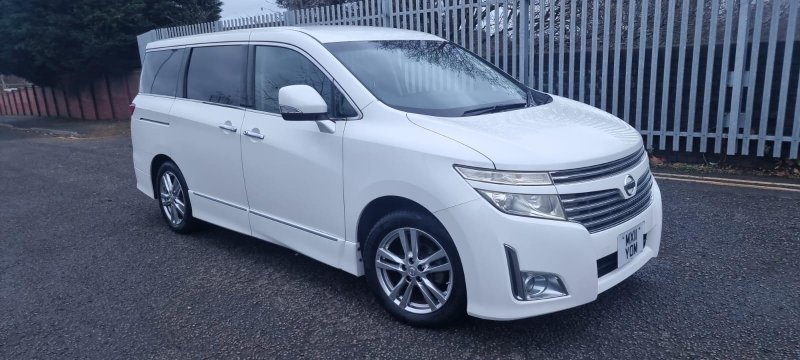 NISSAN ELGRAND